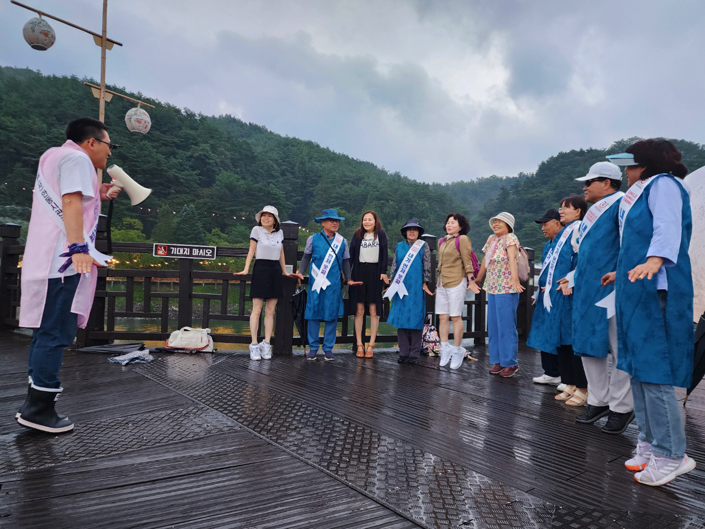 0819 안동시, ‘SMILE씨앗뿌리기’로 친절문화 꽃피운다 (2).jpg