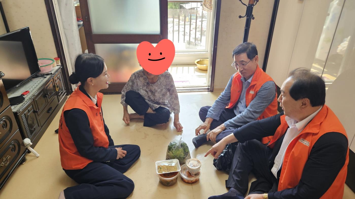 0619 옥동 지역사회보장협의체, 2차 정기회의 및 ‘반가운 얼굴’ 사업 추진 (3).jpg